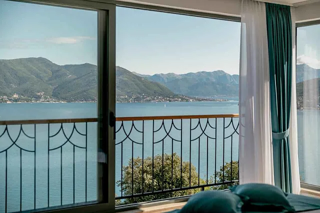 For sale luxury villa in Herceg Novi with a panoramic sea view   — photo 4